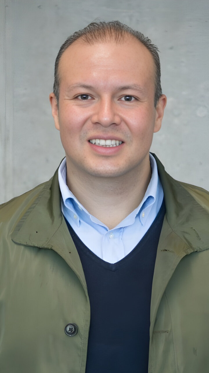 Roberto A. Ruiz - 1752vc Launchpad testimonial